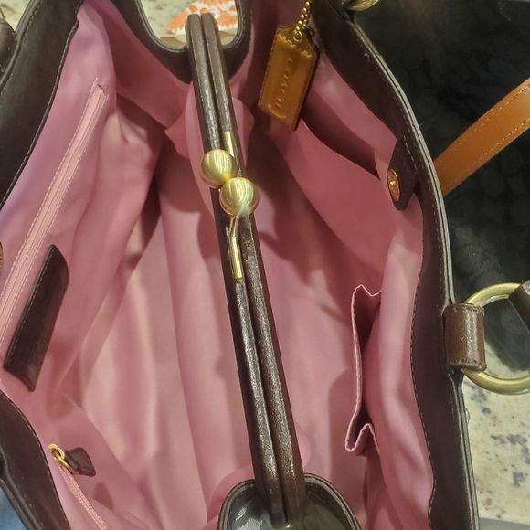 Coach Purse - Picture 6 of 7